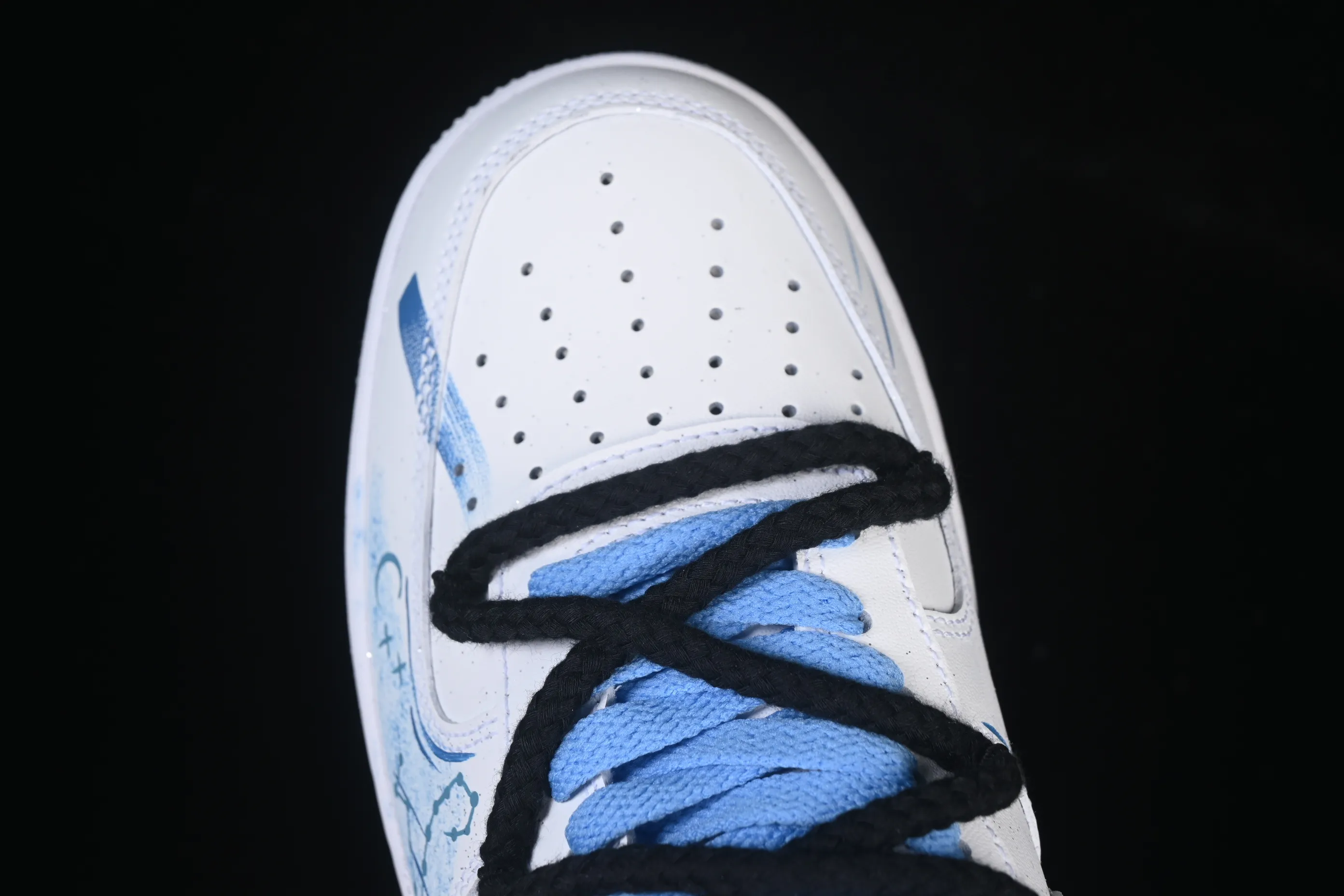 All categories Nk Air Force 1 Air Force series Nk Air Force 1 Low Air Force low-top Nike Air Force 1'07 Low "Pisces" Hand-painted graffiti twelve constellations series Pisces Air Force One low-top casual sneakers Constellation 219-320